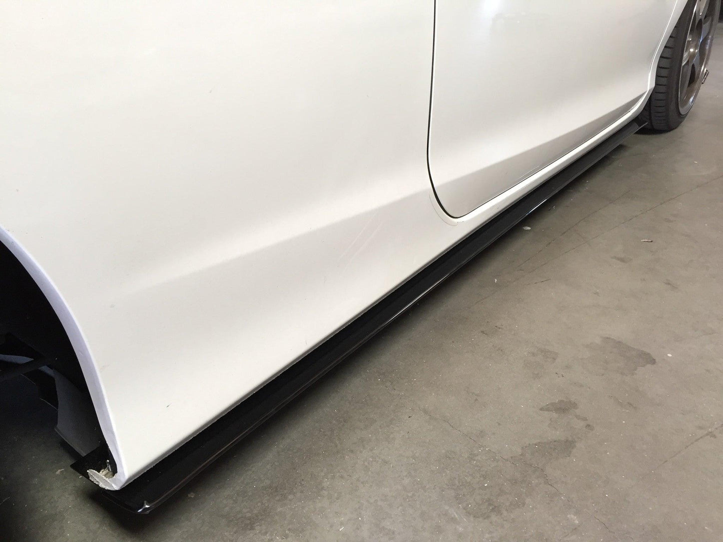 2013-2017 Honda Accord Side Skirt Extension V1 (Coupe)